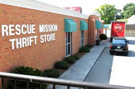 The old Rescue Mission Thrift Store would be turned into a new dining facility if plans are approved by City Council.